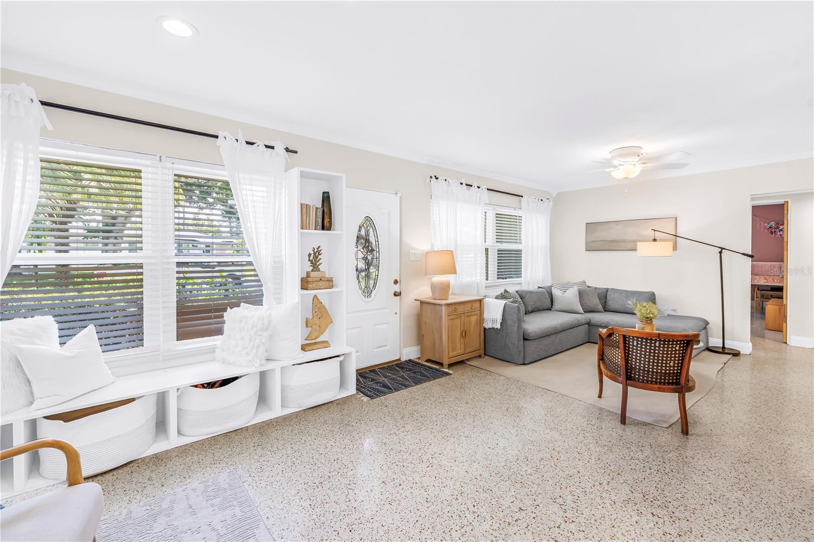 Image 12 of 92 For 4039 Alberca Way S