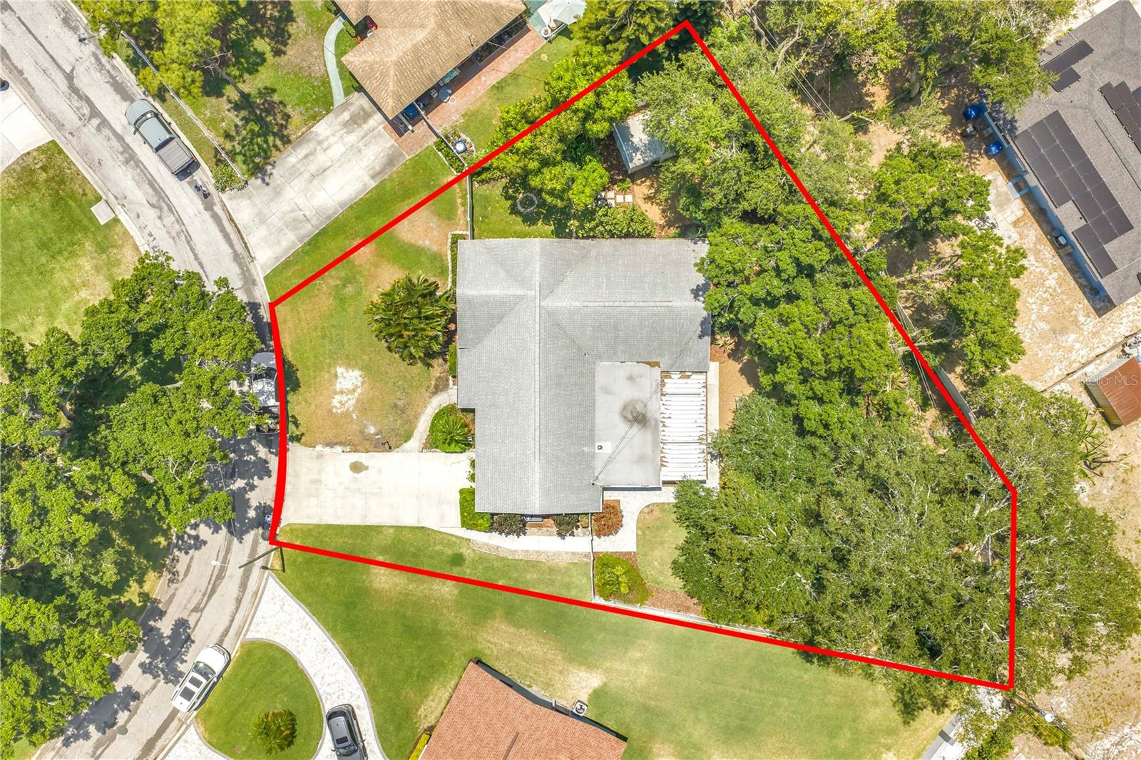 Image 3 of 92 For 4039 Alberca Way S
