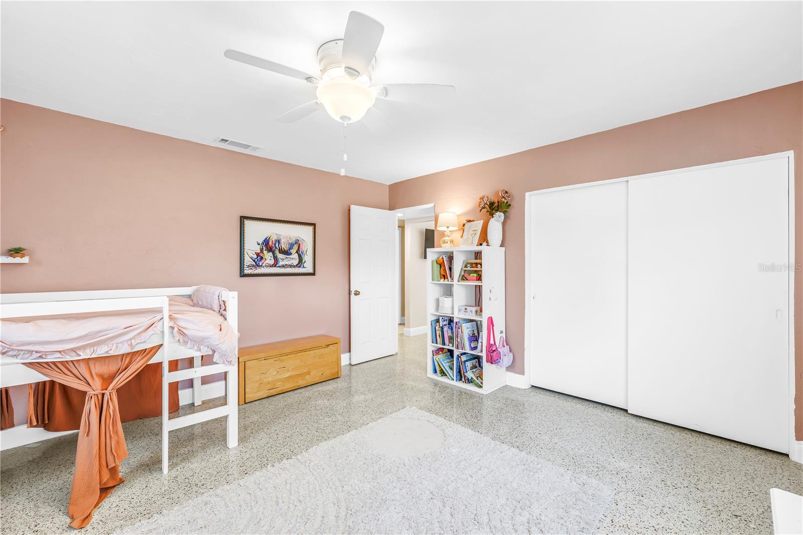 Image 39 of 92 For 4039 Alberca Way S