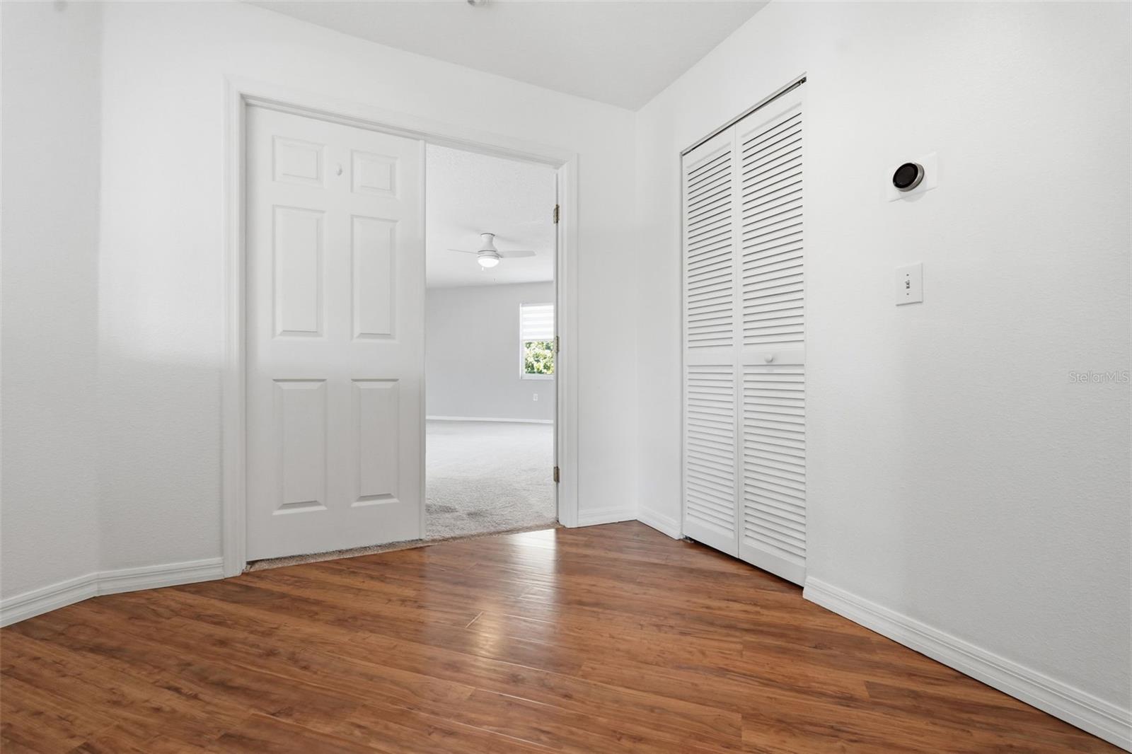 Listing photo id 24 for 10621 Hatteras Drive