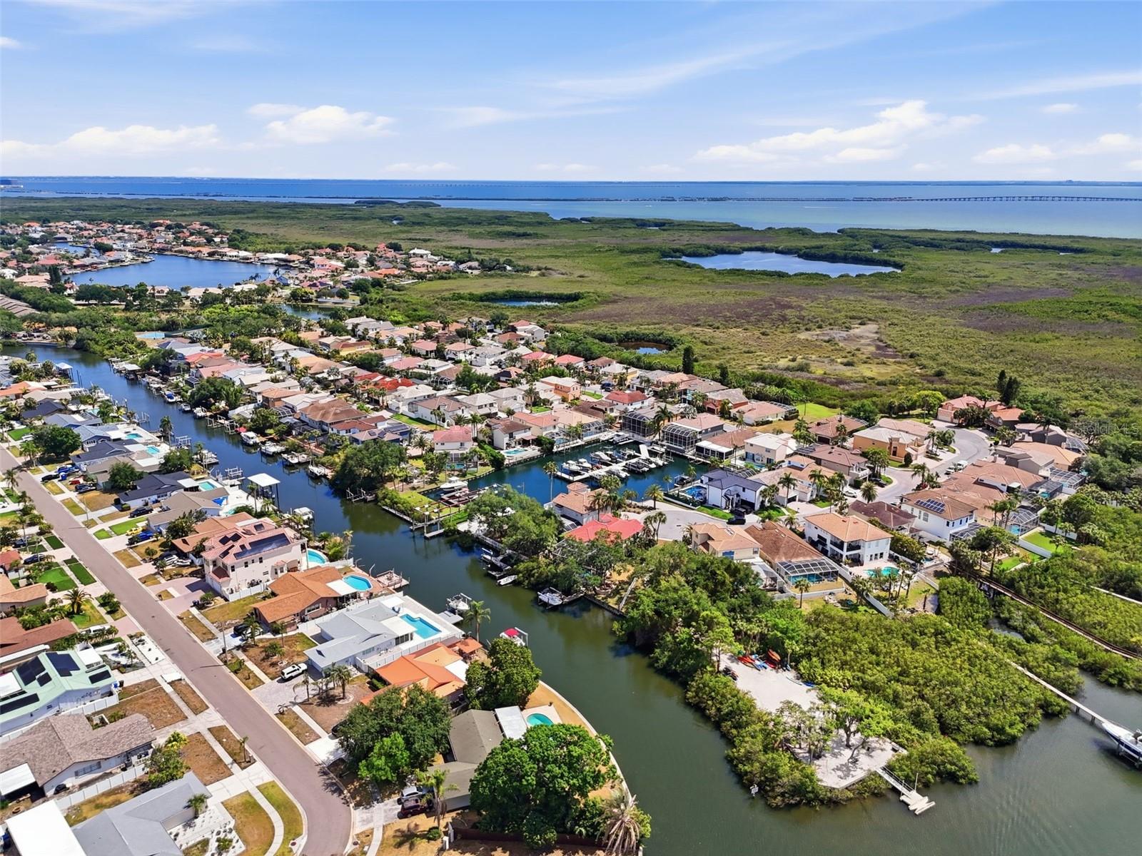 Listing photo id 55 for 10621 Hatteras Drive
