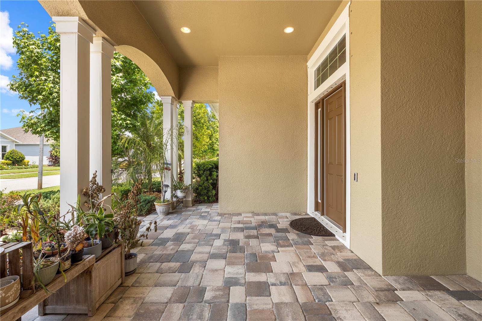 Listing photo id 68 for 16726 Courtyard Loop