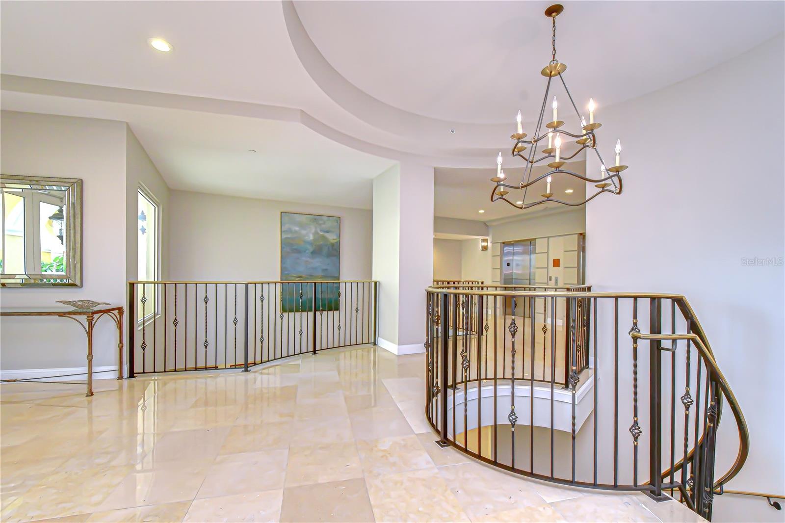 Image 64 of 85 For 555 5th Avenue Ne 711