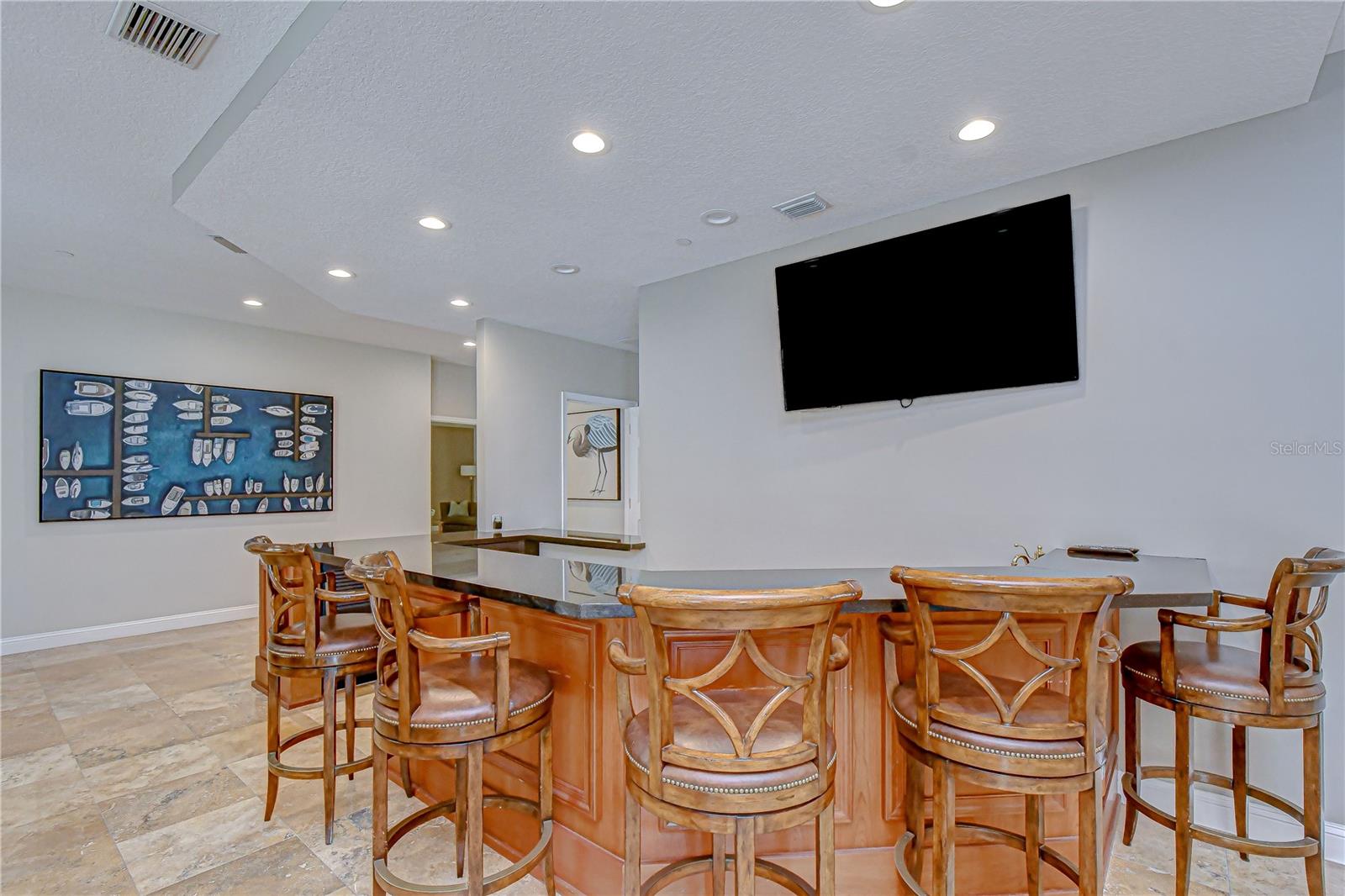 Image 67 of 85 For 555 5th Avenue Ne 711