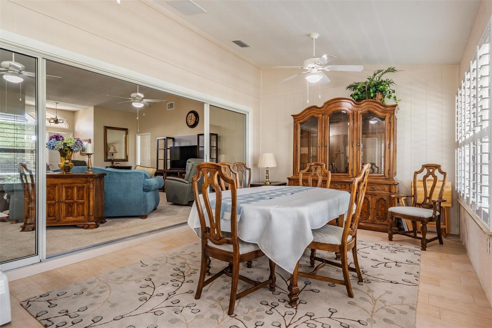 Image 11 of 39 For 1237 Almondwood Drive