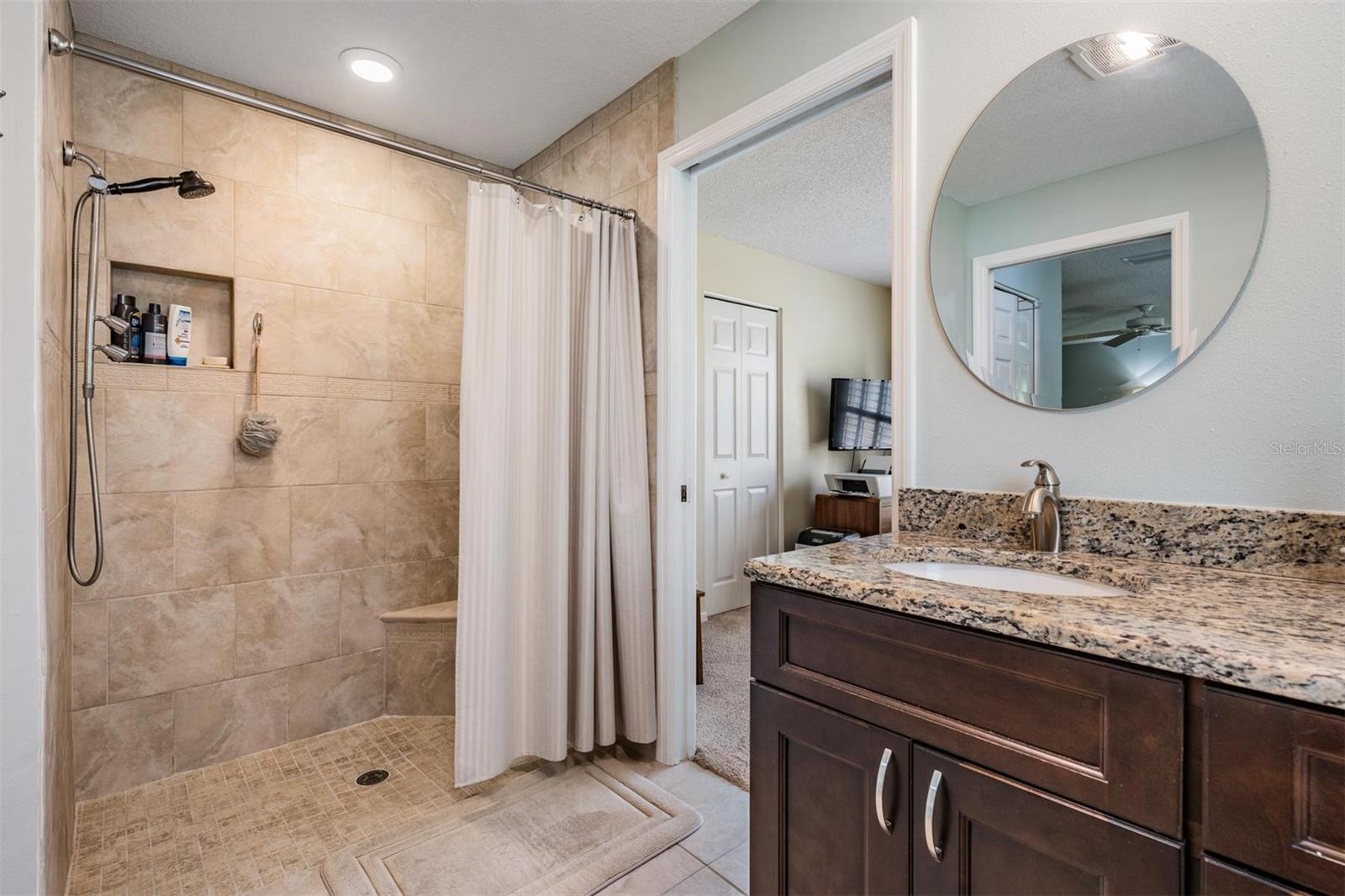 Image 15 of 39 For 1237 Almondwood Drive