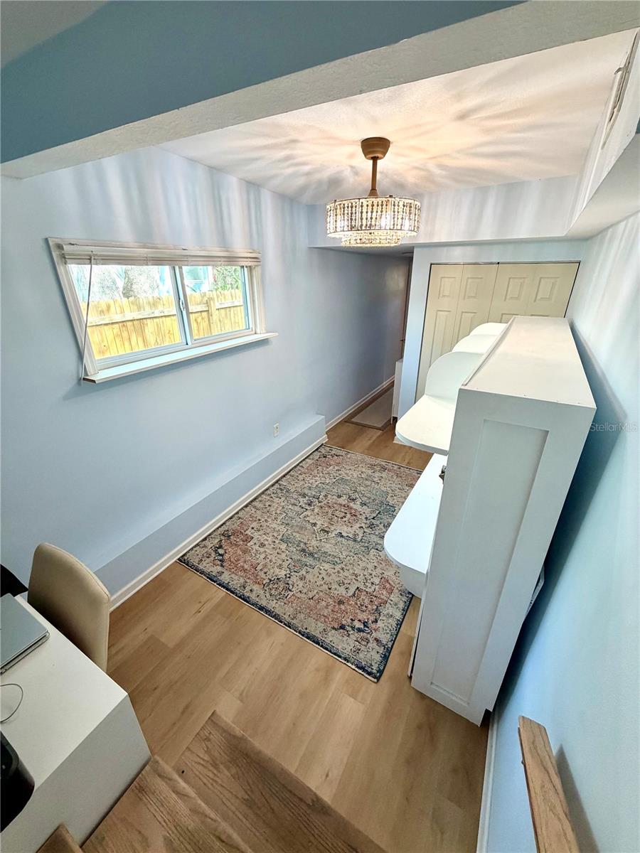 Image 17 of 25 For 2842 15th Avenue N