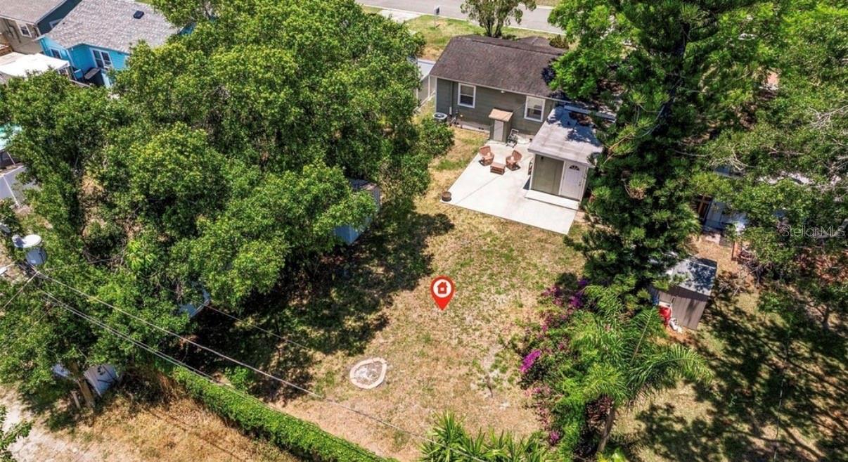 Image 24 of 25 For 2842 15th Avenue N