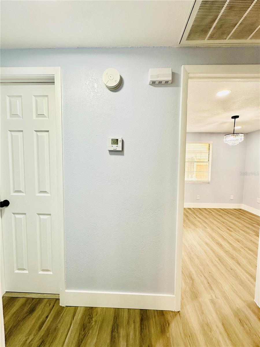 Image 45 of 98 For 8203 Olivewood Place