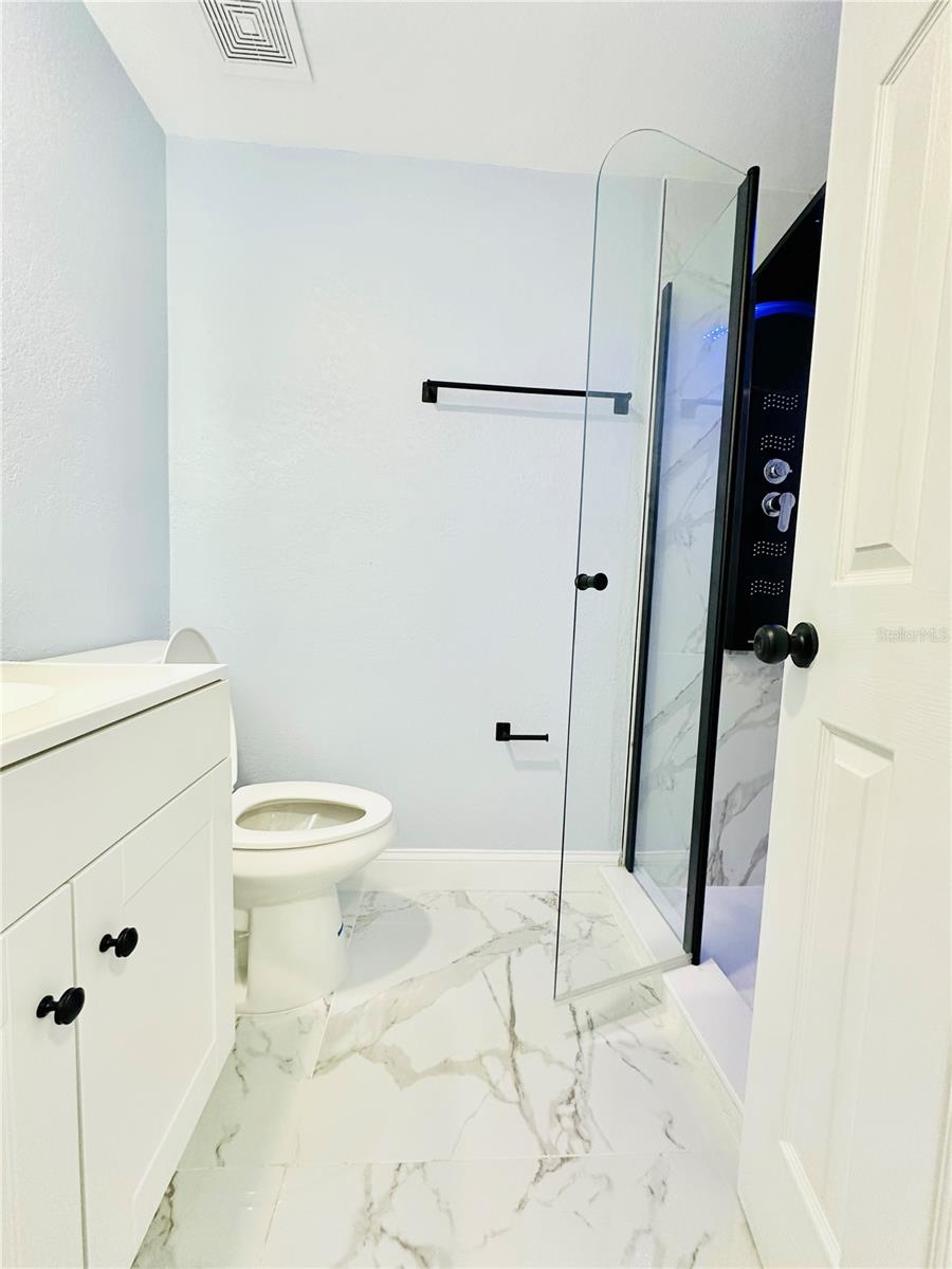 Image 47 of 98 For 8203 Olivewood Place