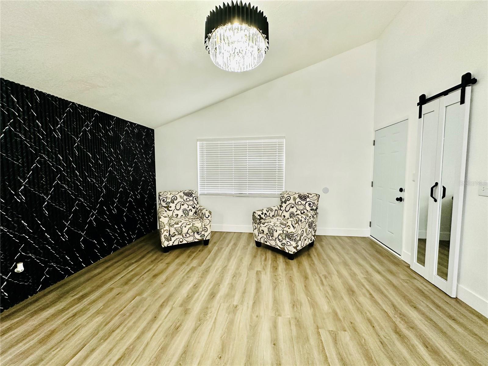 Image 5 of 98 For 8203 Olivewood Place