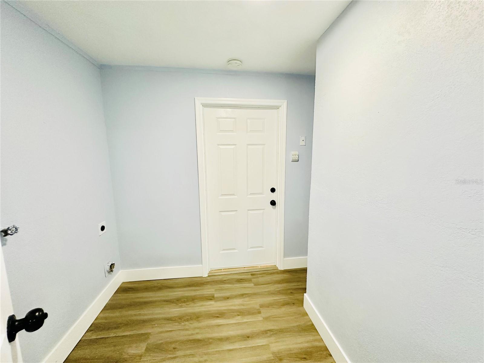 Image 67 of 98 For 8203 Olivewood Place