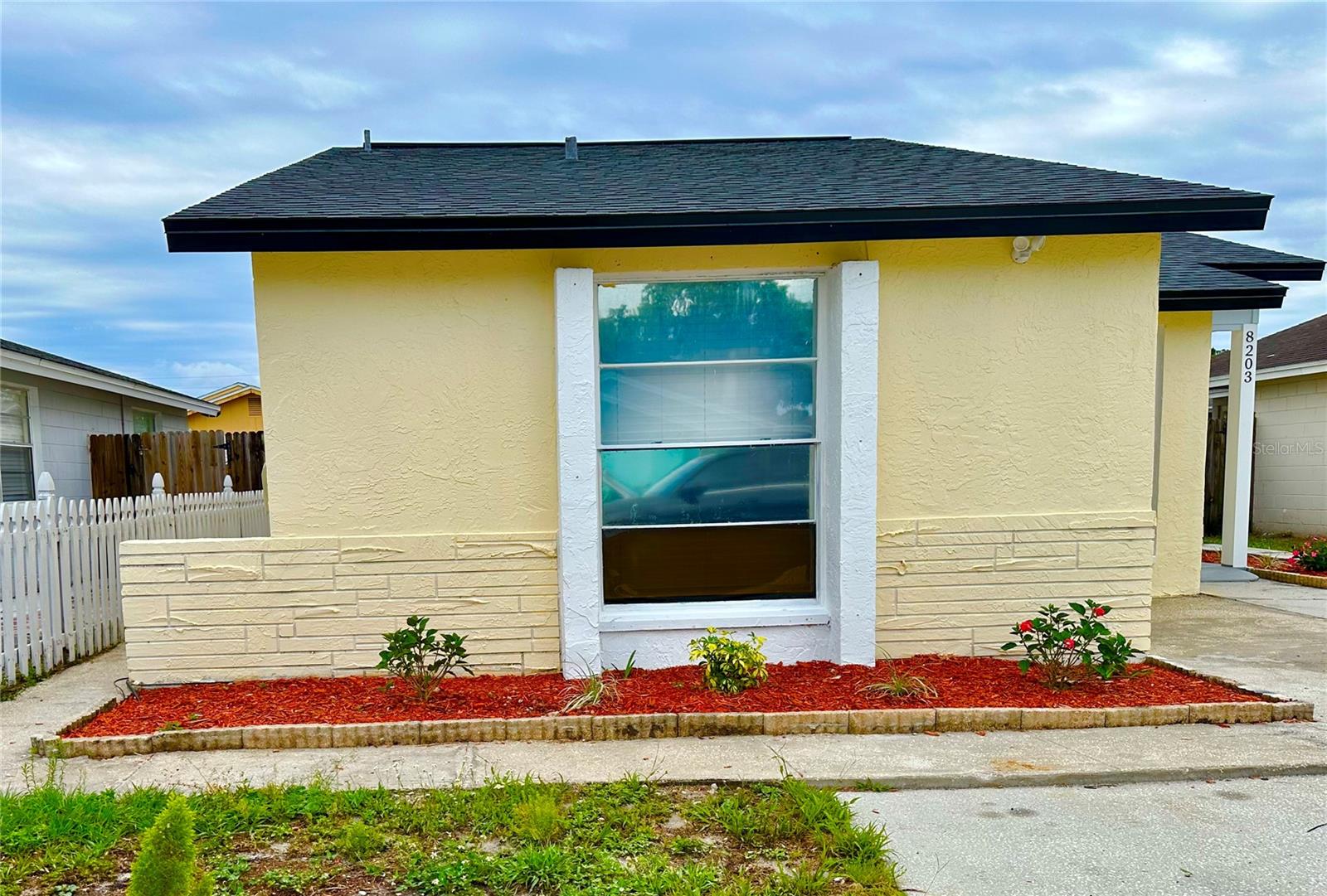 Image 91 of 98 For 8203 Olivewood Place