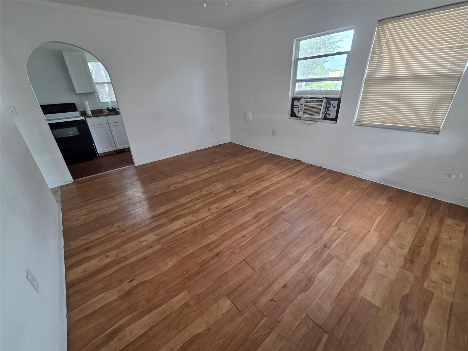 Image 2 of 6 For 5206 7 Th Street