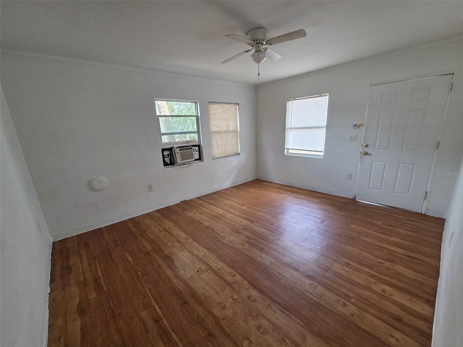 Image 3 of 6 For 5206 7 Th Street