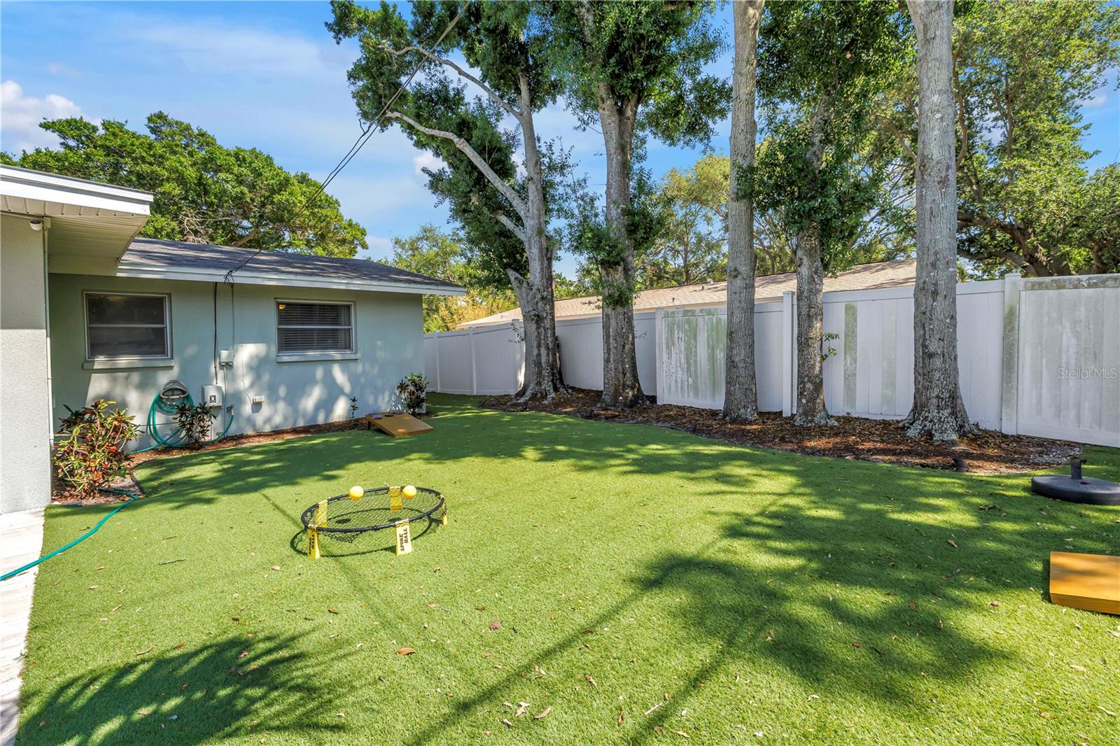 Image 35 of 47 For 12096 Oak Street