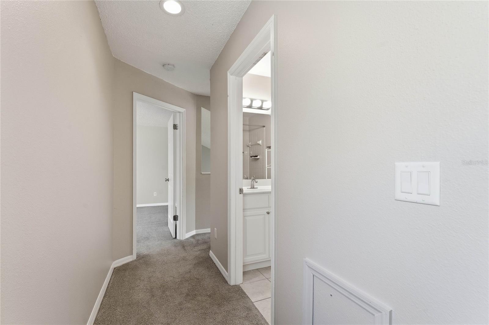 Image 22 of 34 For 6262 142nd Avenue N 1004