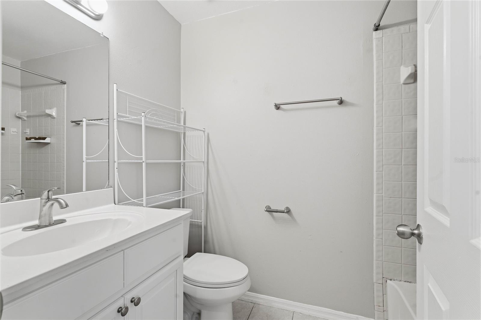 Image 23 of 34 For 6262 142nd Avenue N 1004