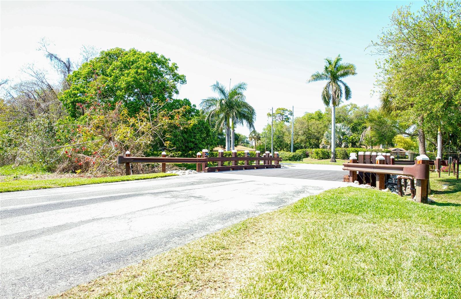 Image 27 of 64 For 6305 Pelican Creek Crossing D