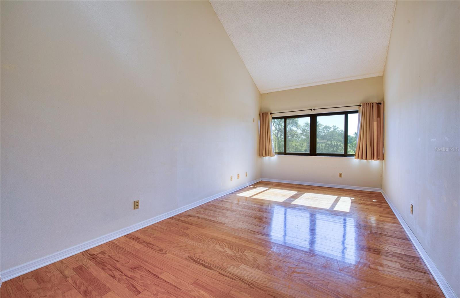 Image 39 of 64 For 6305 Pelican Creek Crossing D