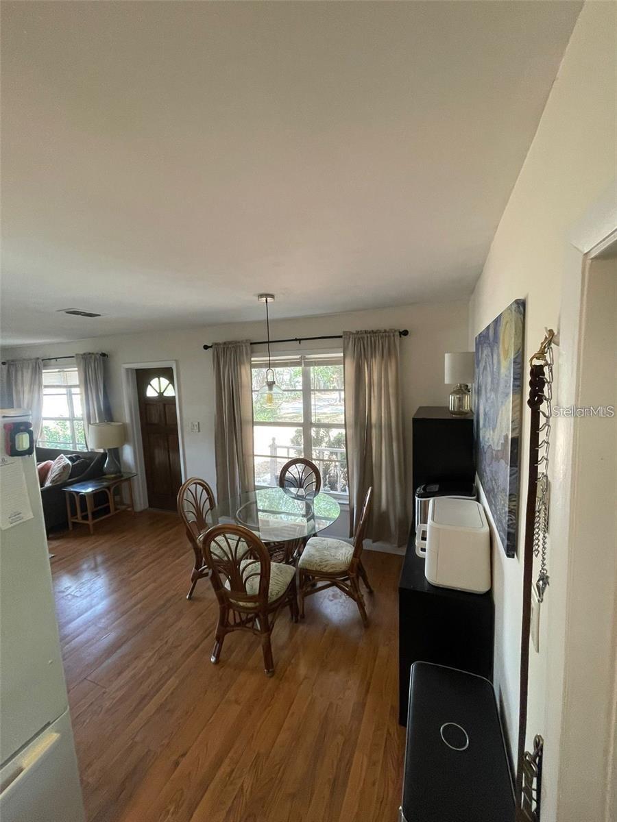Image 6 of 17 For 11707 North Drive