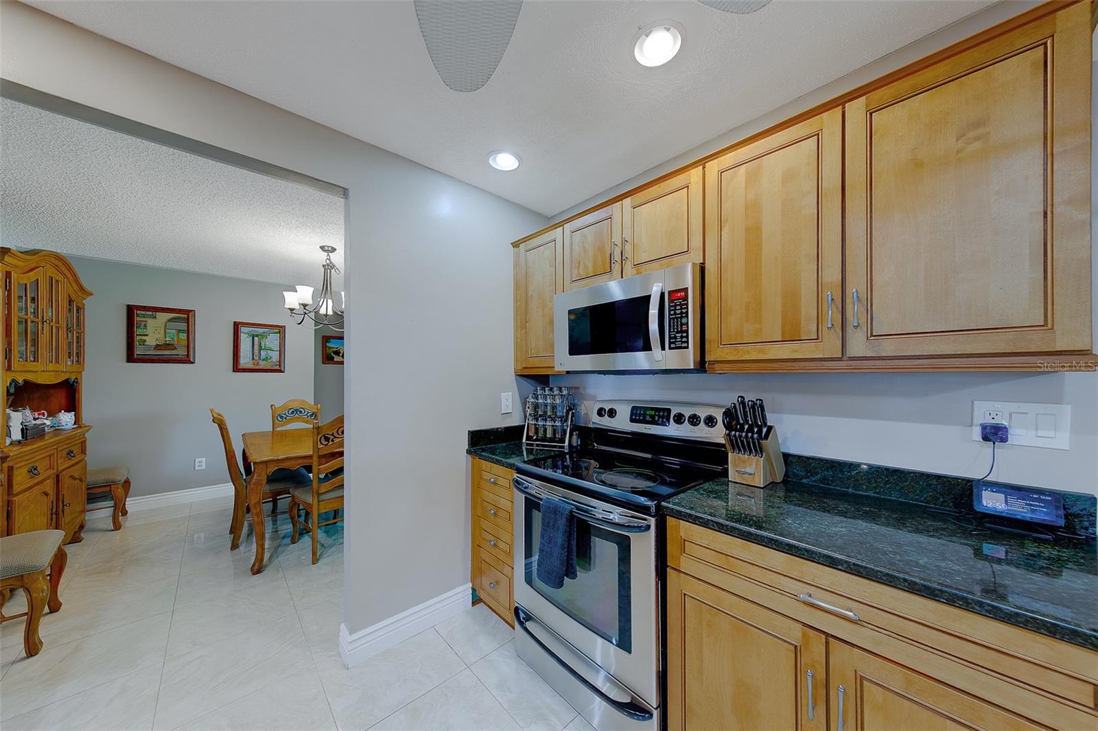 Image 10 of 53 For 9628 122nd Way