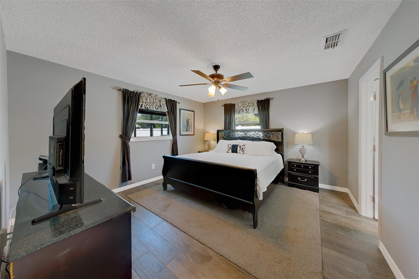 Image 12 of 53 For 9628 122nd Way