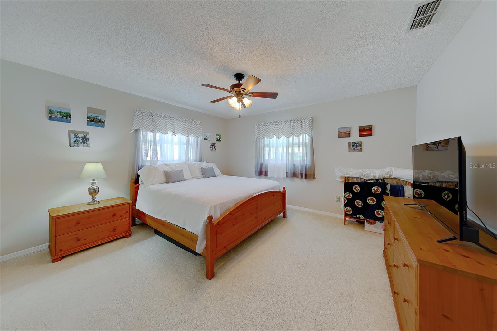 Image 17 of 53 For 9628 122nd Way
