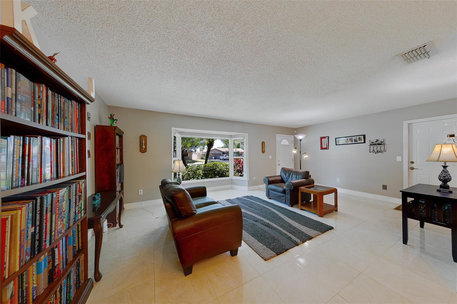 Image 4 of 53 For 9628 122nd Way