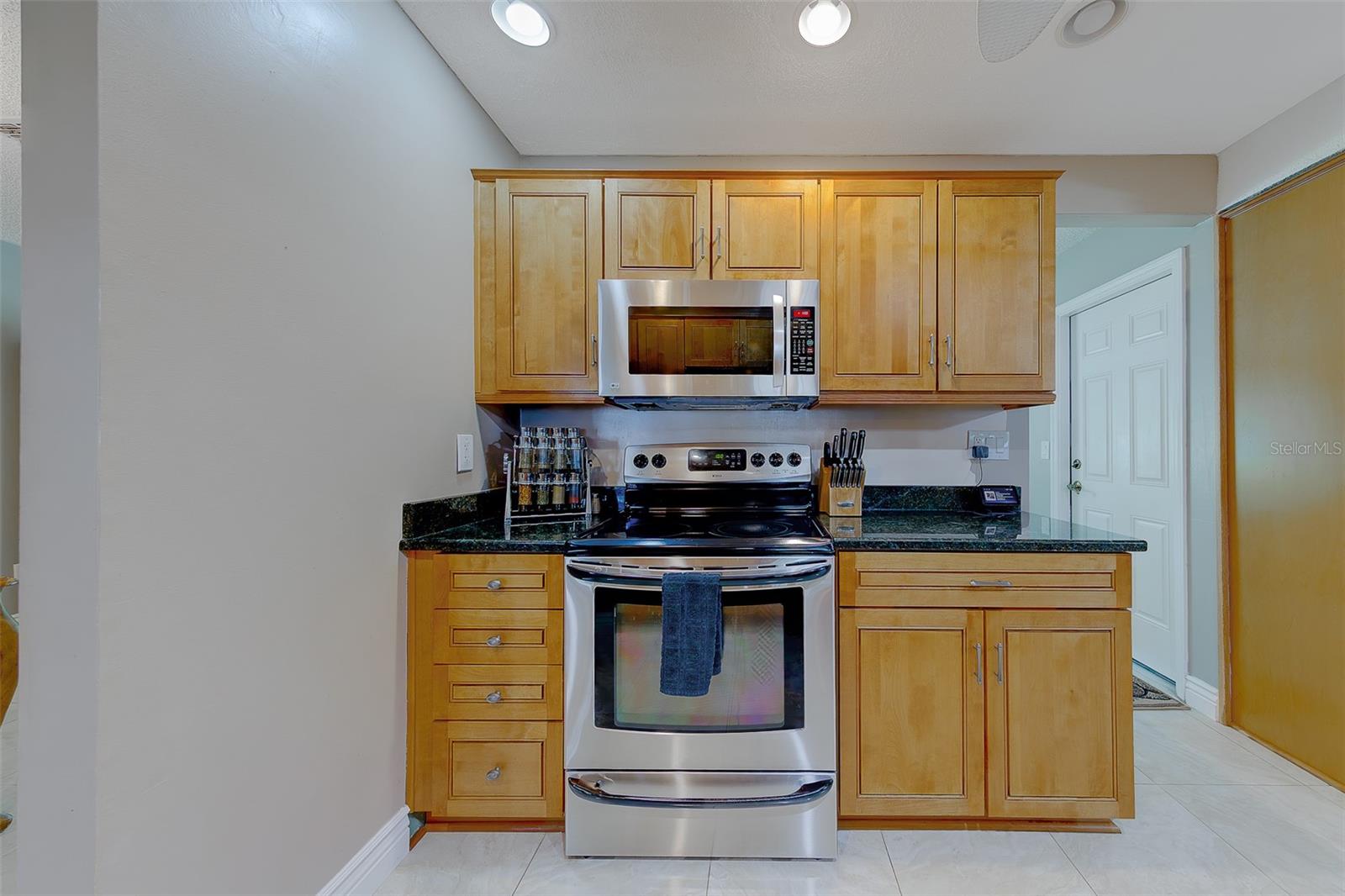 Image 9 of 53 For 9628 122nd Way