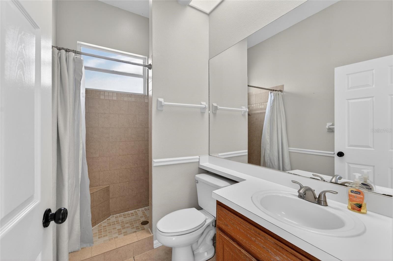 Image 32 of 69 For 5218 Twin Creeks Drive