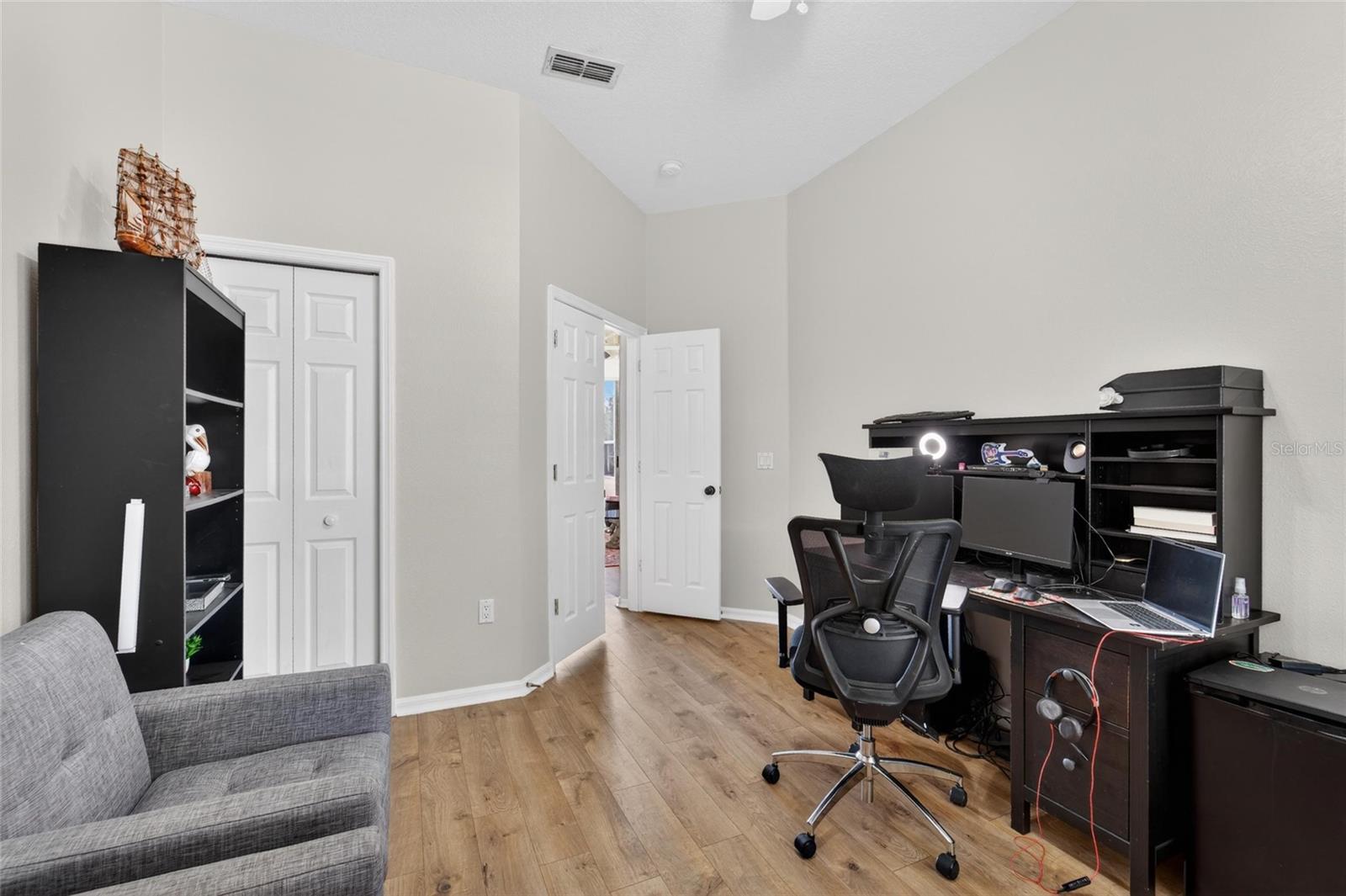 Image 60 of 69 For 5218 Twin Creeks Drive