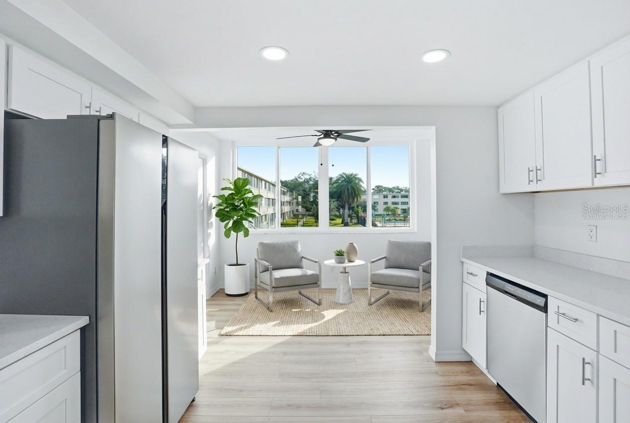 Image 6 of 17 For 5095 Bay Street Ne 21o