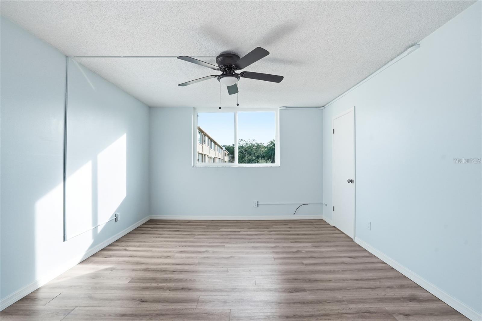 Image 8 of 17 For 5095 Bay Street Ne 21o