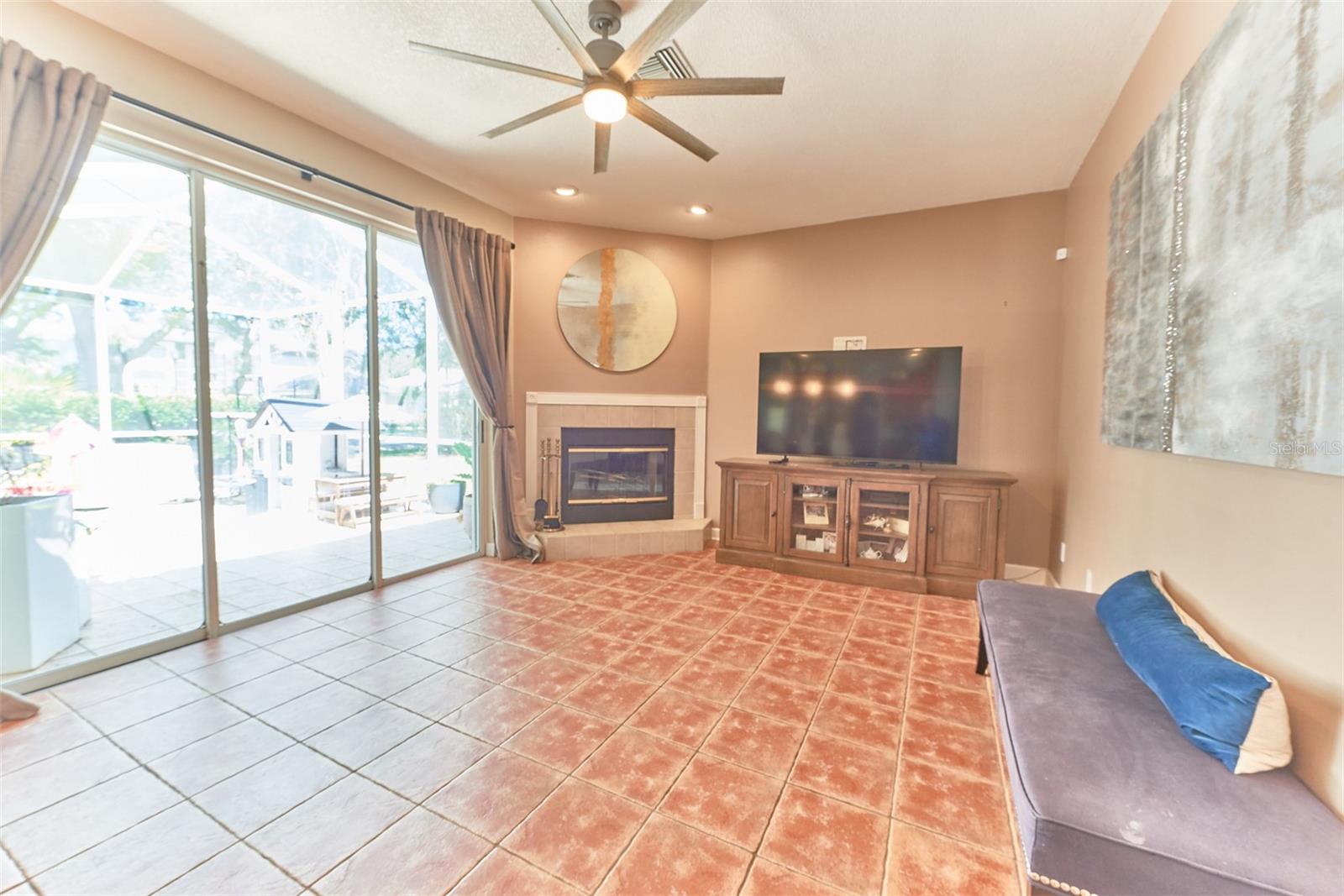 Image 11 of 28 For 9302 Heritage Oak Court