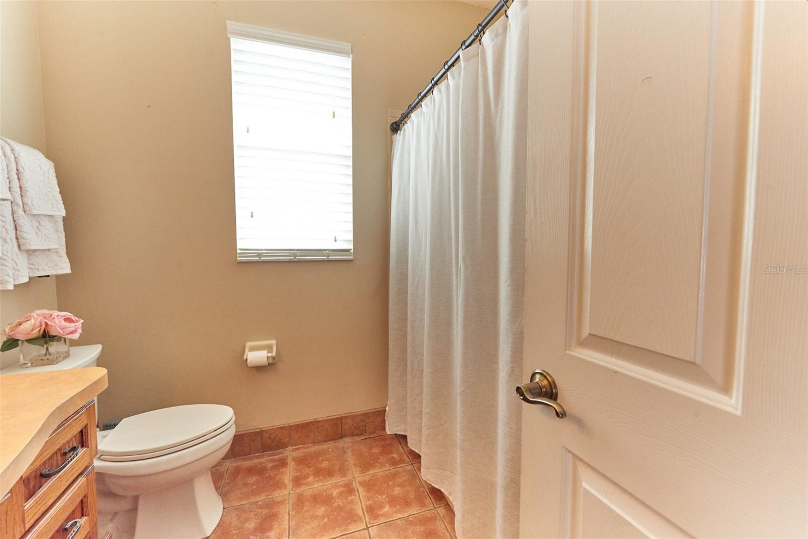 Image 16 of 28 For 9302 Heritage Oak Court