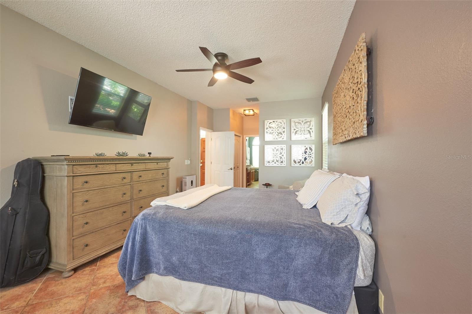 Image 22 of 28 For 9302 Heritage Oak Court