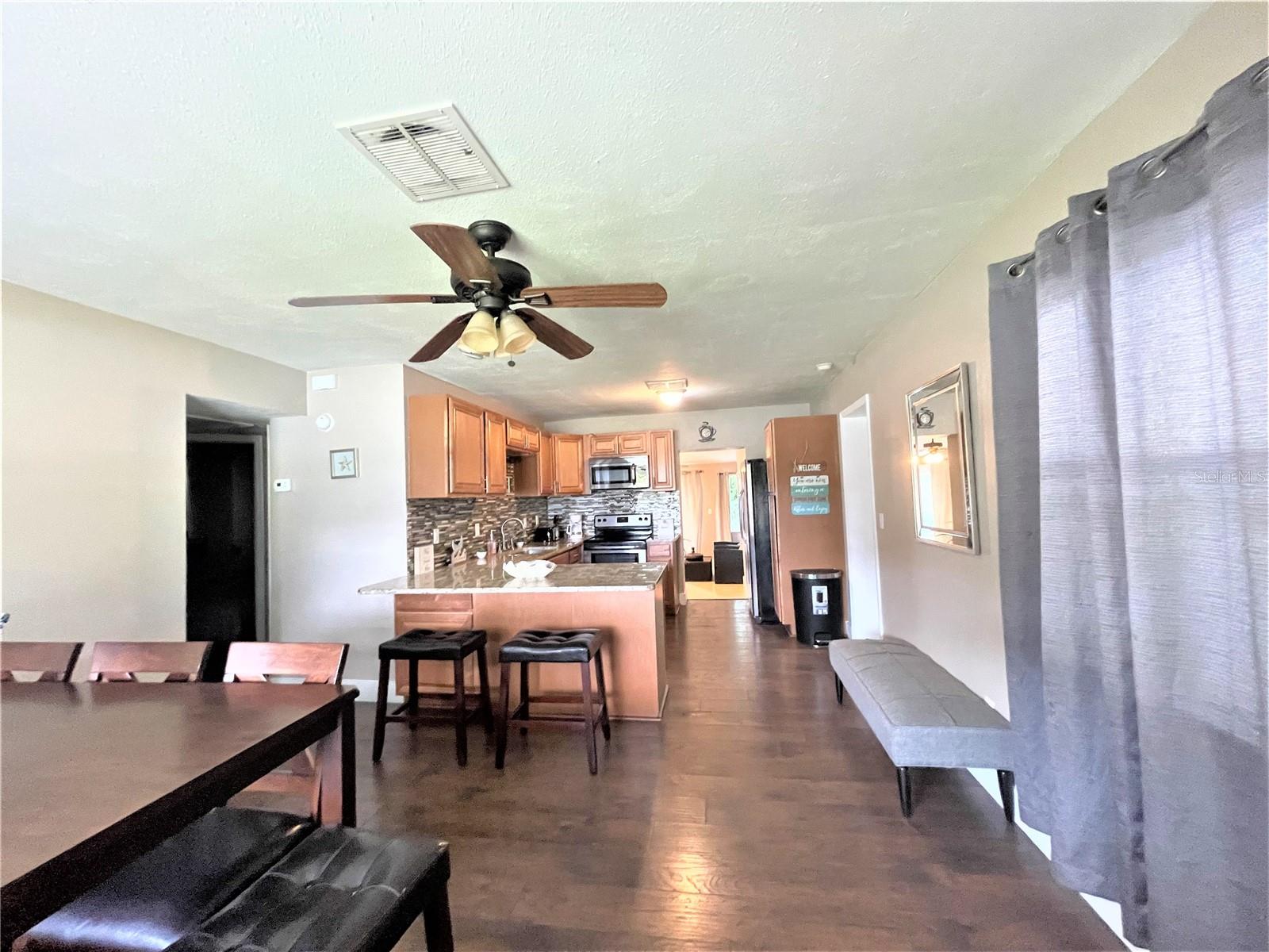 Image 5 of 35 For 5106 104th Street N
