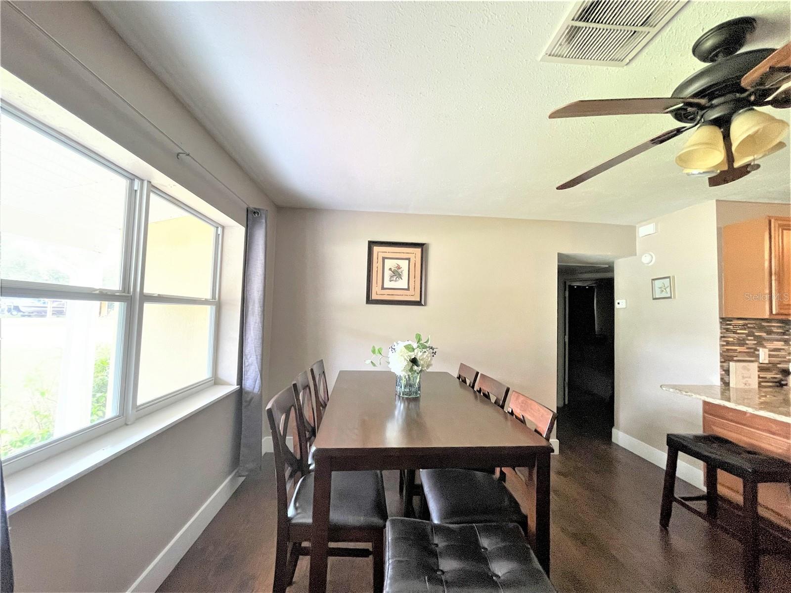 Image 7 of 35 For 5106 104th Street N