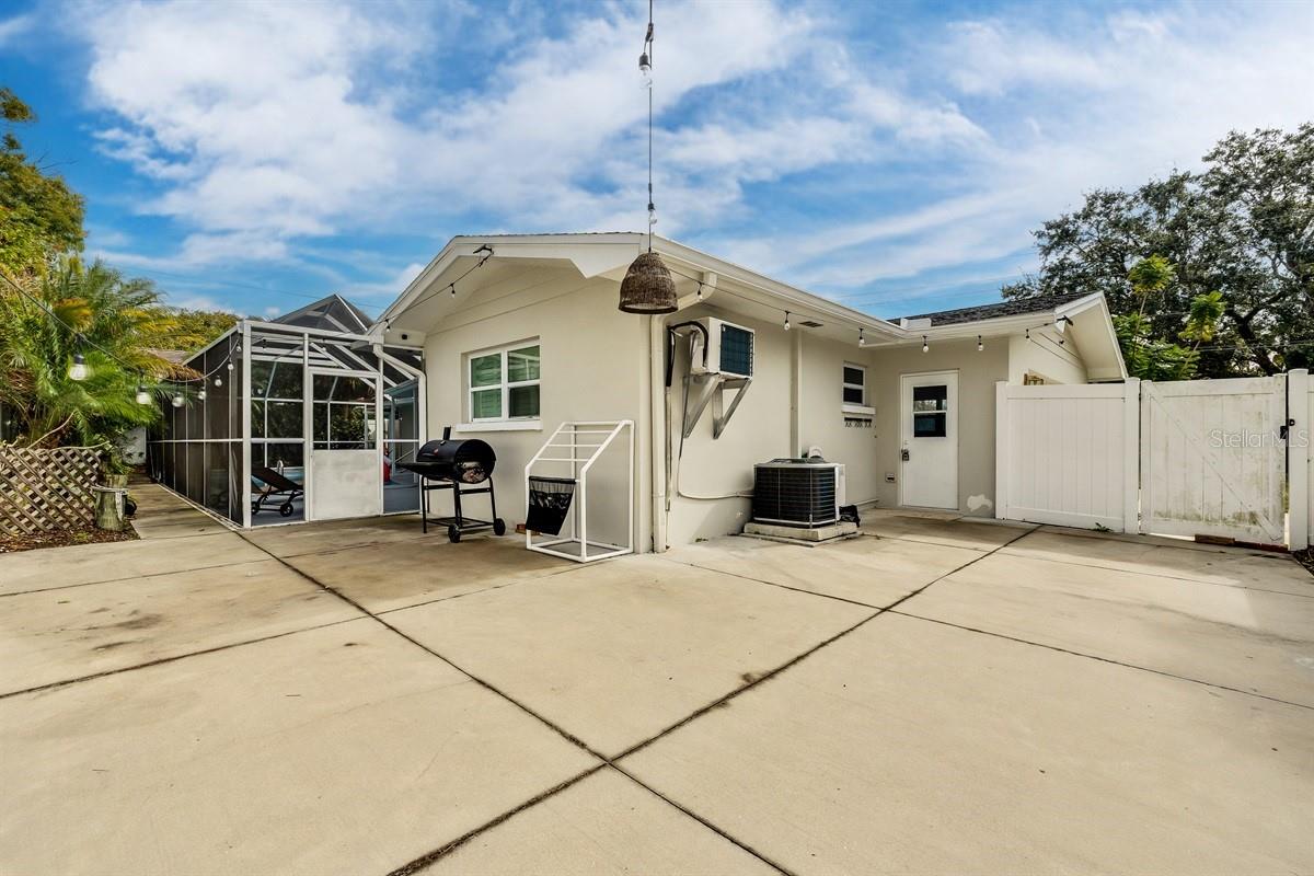 Image 13 of 54 For 1720 Penny Lane