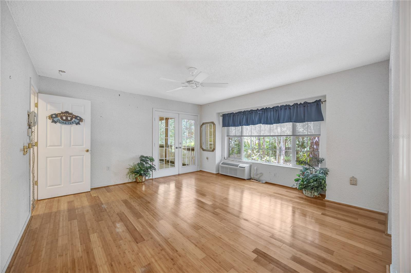 Image 21 of 48 For 18324 Jorene Road