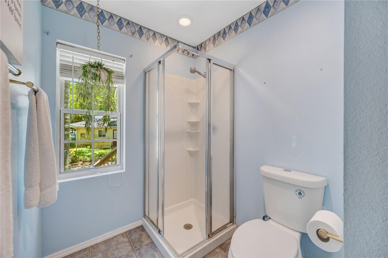 Image 32 of 48 For 18324 Jorene Road