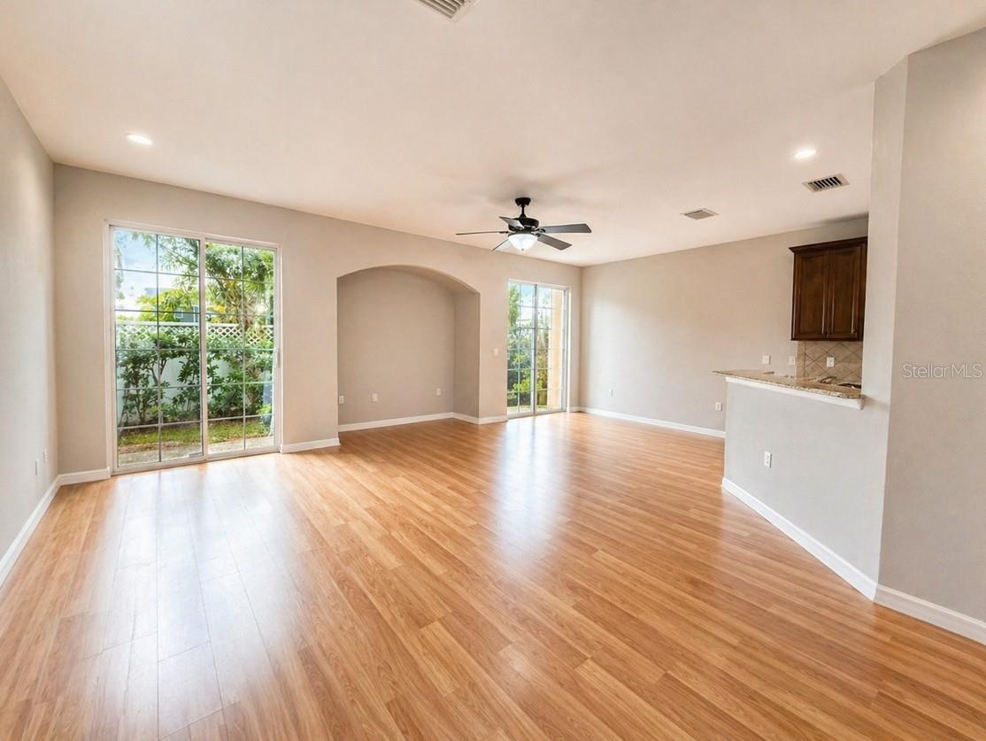 Image 6 of 28 For 7001 Interbay Boulevard 123