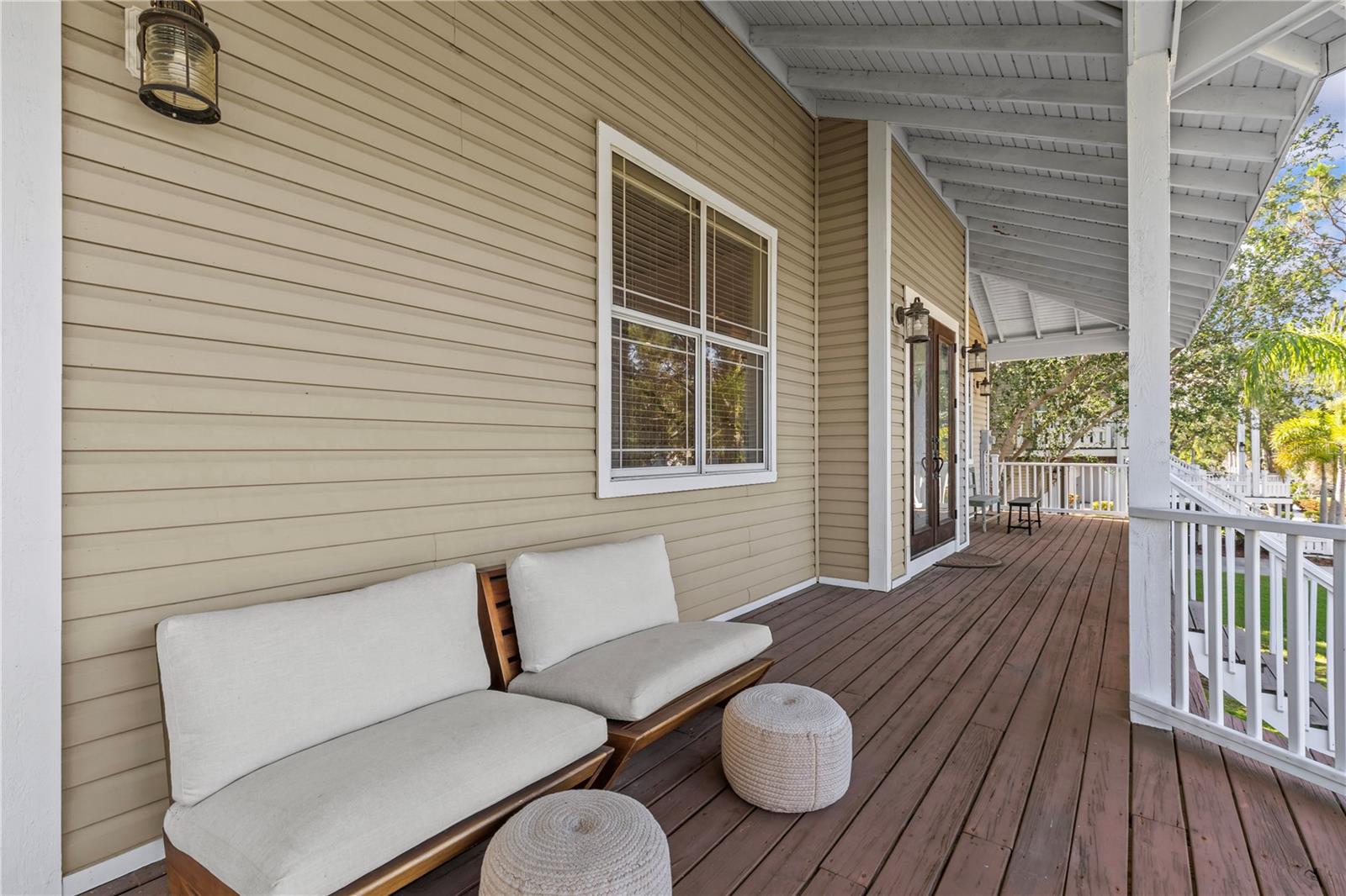 Image 14 of 76 For 897 Point Seaside Drive