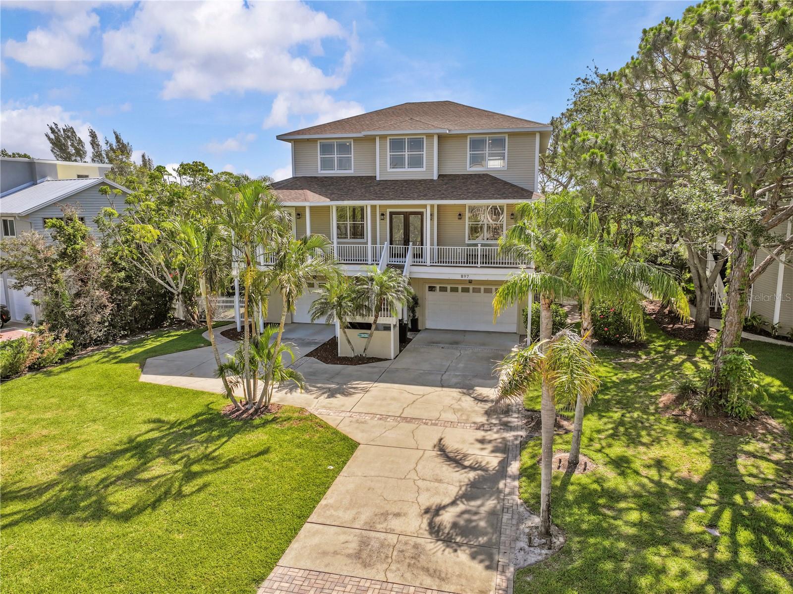 Image 62 of 76 For 897 Point Seaside Drive