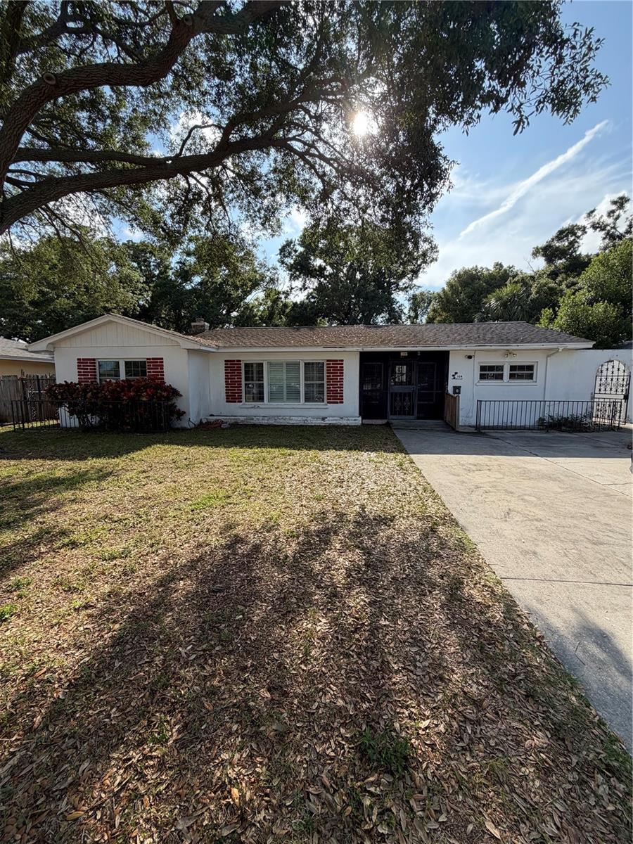 Image 5 of 25 For 104 Orion Avenue