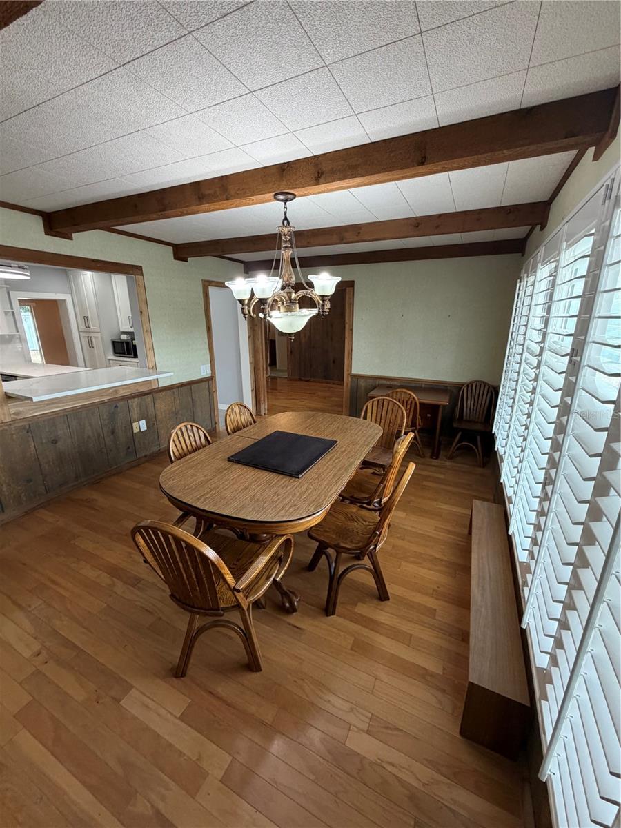 Image 9 of 25 For 104 Orion Avenue