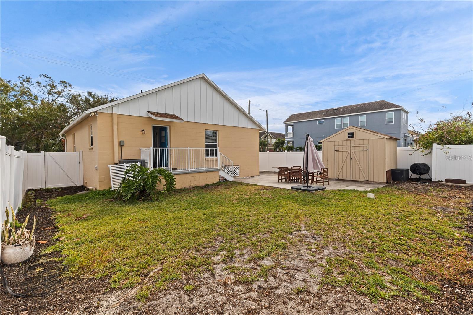 Image 18 of 22 For 7515 West Shore Boulevard