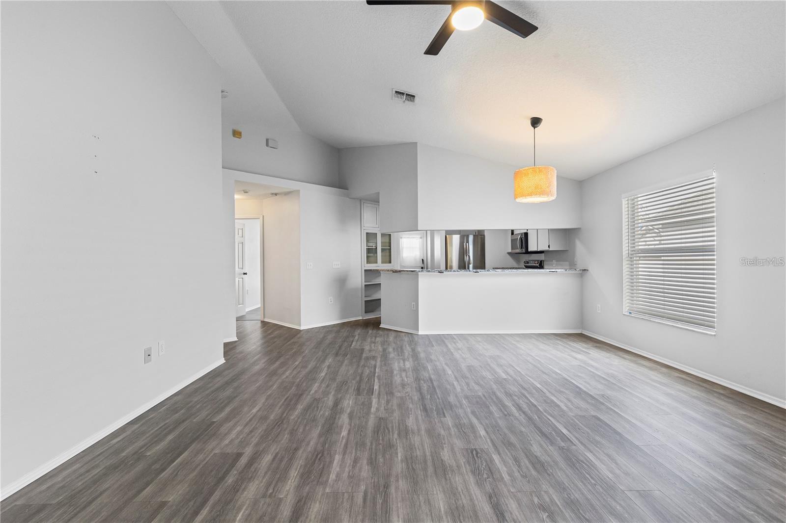 Image 4 of 22 For 7515 West Shore Boulevard