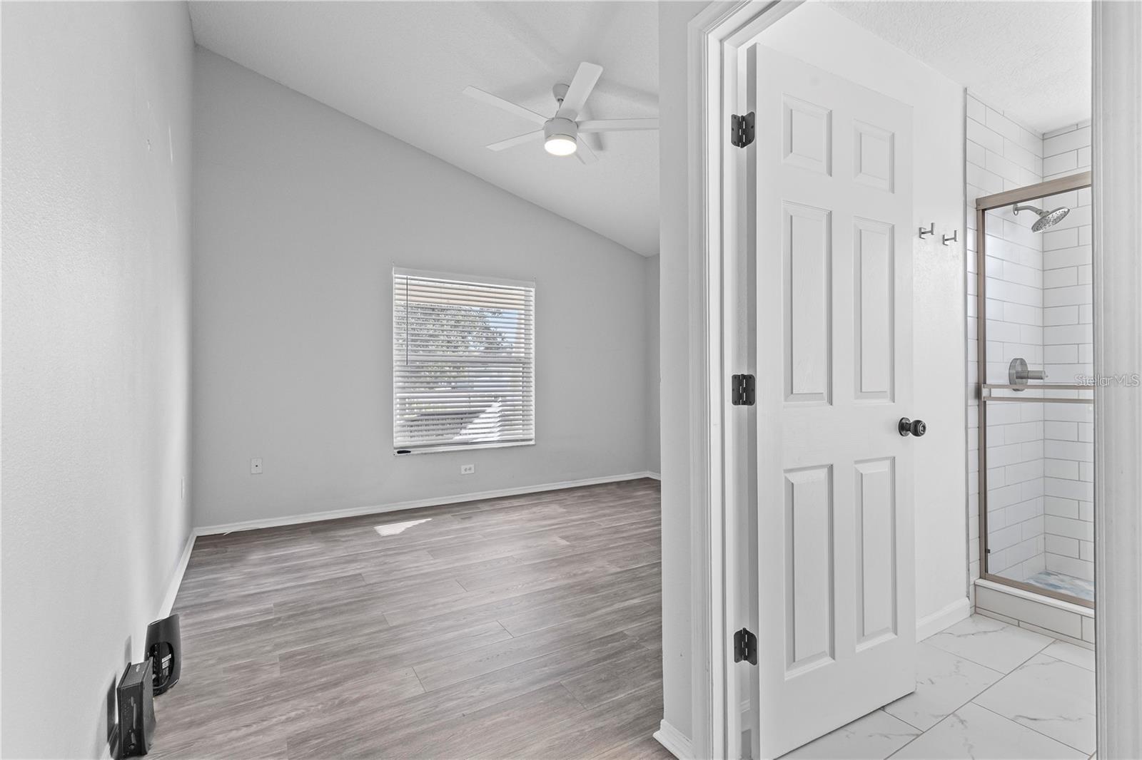 Image 9 of 22 For 7515 West Shore Boulevard